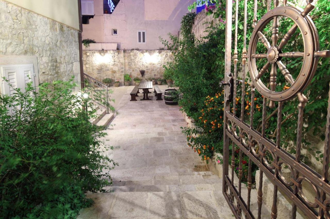 Old Town Studio Apartments Makarska Extérieur photo